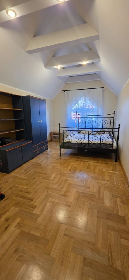 dom wolnostojący, 8 pokoi Grodzisk Mazowiecki. Zdjęcie 7