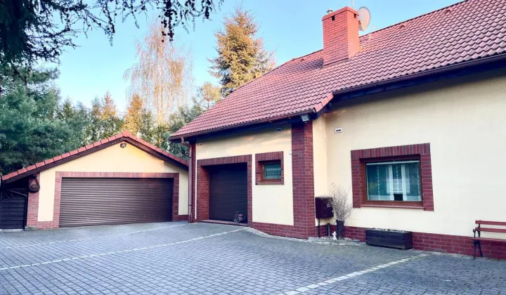 dom wolnostojący, 6 pokoi Katowice Podlesie, ul. gen. Tadeusza Bora Komorowskiego