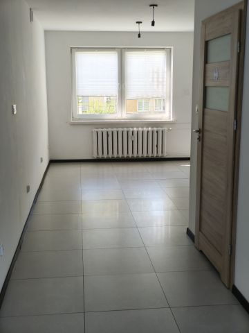 Lokal Starachowice Centrum, al. Armii Krajowej. Zdjęcie 5