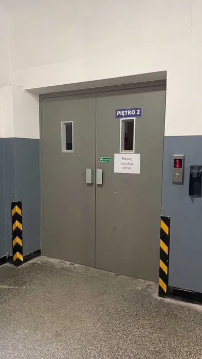 Hala/magazyn Warszawa Wola, al. Prymasa Tysiąclecia. Zdjęcie 4