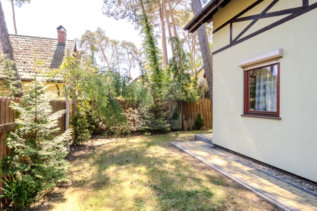 dom wolnostojący, 4 pokoje Łukęcin. Zdjęcie 2