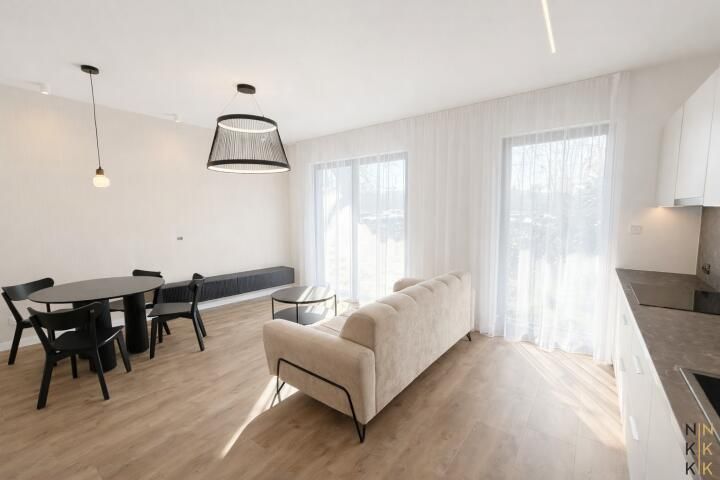 Mieszkanie 4-pokojowe Wrocław, ul. Bociania. Zdjęcie 2