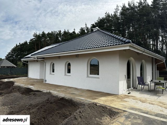 dom wolnostojący, 3 pokoje Chwaszczyno, ul. Adama Mickiewicza. Zdjęcie 1