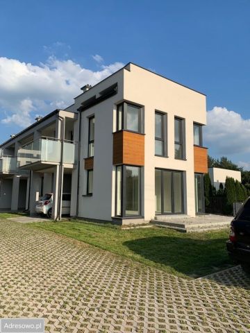 bliźniak, 6 pokoi Kady, ul. Kadetów. Zdjęcie 1