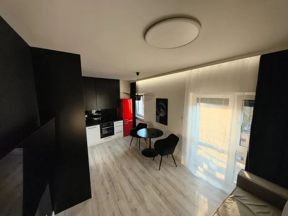 Mieszkanie 1-pokojowe Leszno. Zdjęcie 8