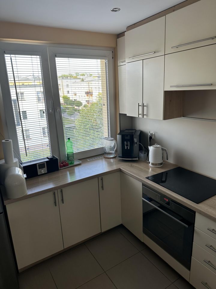 Mieszkanie 3-pokojowe Busko-Zdrój Centrum, os. Tadeusza Kościuszki. Zdjęcie 3