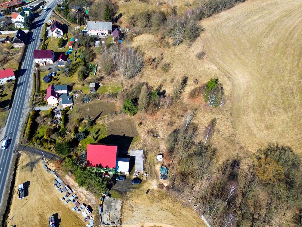 dom wolnostojący, 5 pokoi Pasiecznik. Zdjęcie 25