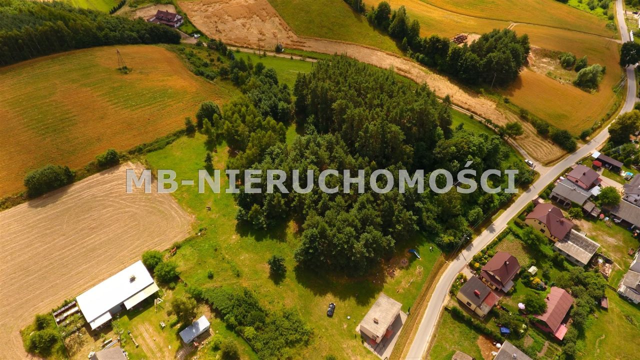 Działka budowlana Bratian. Zdjęcie 2