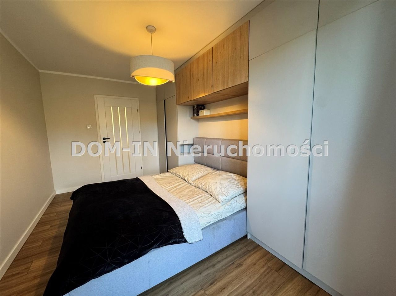 Mieszkanie 3-pokojowe Jastrzębie-Zdrój Zdrój, ul. Władysława Broniewskiego. Zdjęcie 10