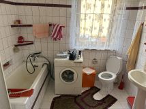 dom wolnostojący, 5 pokoi Wodzisław Śląski Wilchwy, ul. Leonida Teligi. Zdjęcie 4
