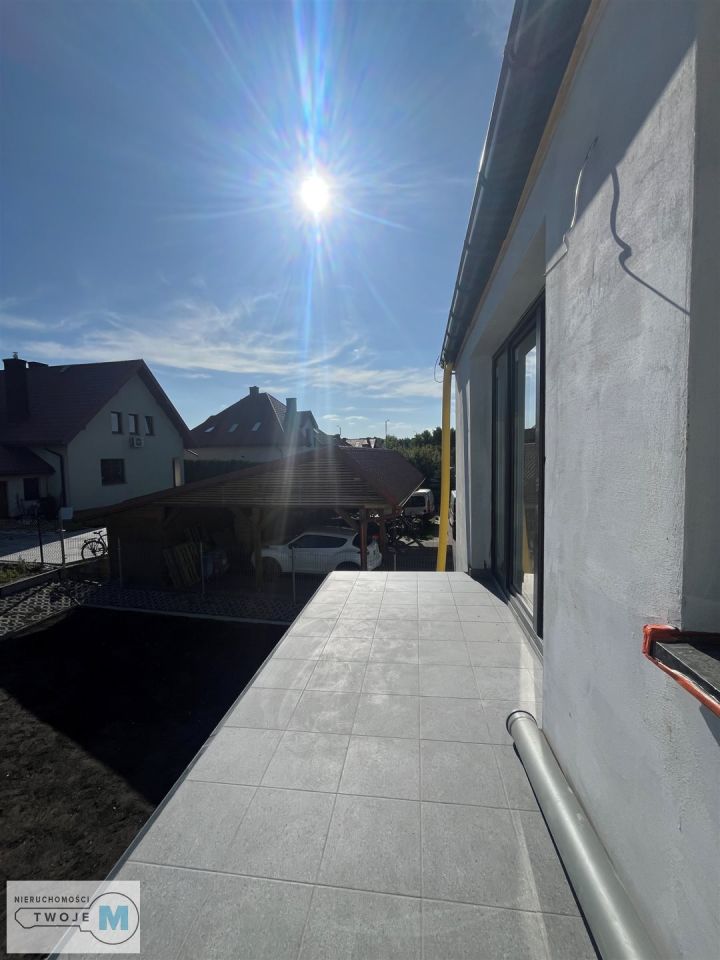 Mieszkanie 3-pokojowe Chmielnik. Zdjęcie 9