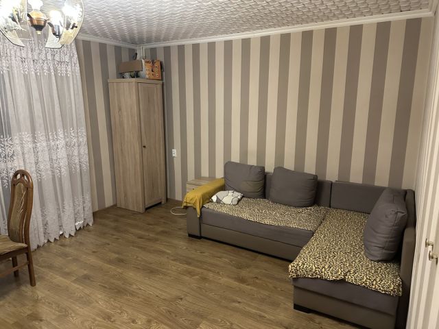 Mieszkanie 2-pokojowe Piątek, ul. Rynek. Zdjęcie 1