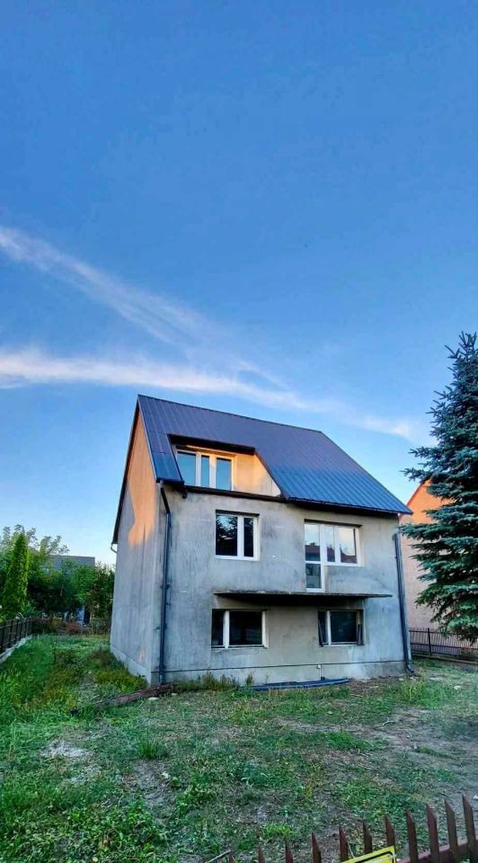 dom wolnostojący Staszów, ul. Juliusza Słowackiego. Zdjęcie 5