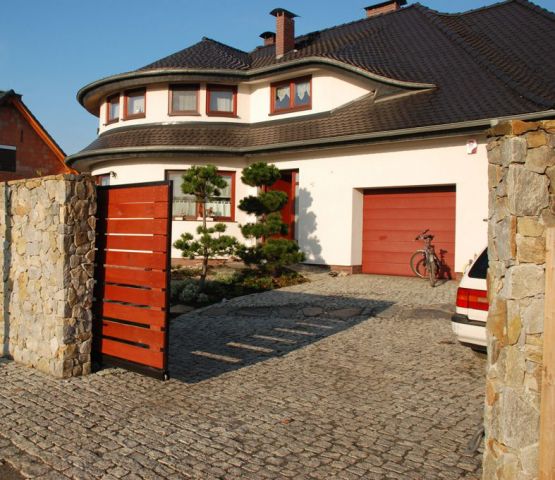 dom wolnostojący, 6 pokoi Suchy Bór, ul. Chabrowa. Zdjęcie 1