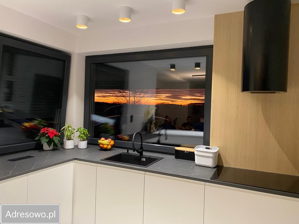 dom wolnostojący, 5 pokoi Brzezia Łąka. Zdjęcie 6