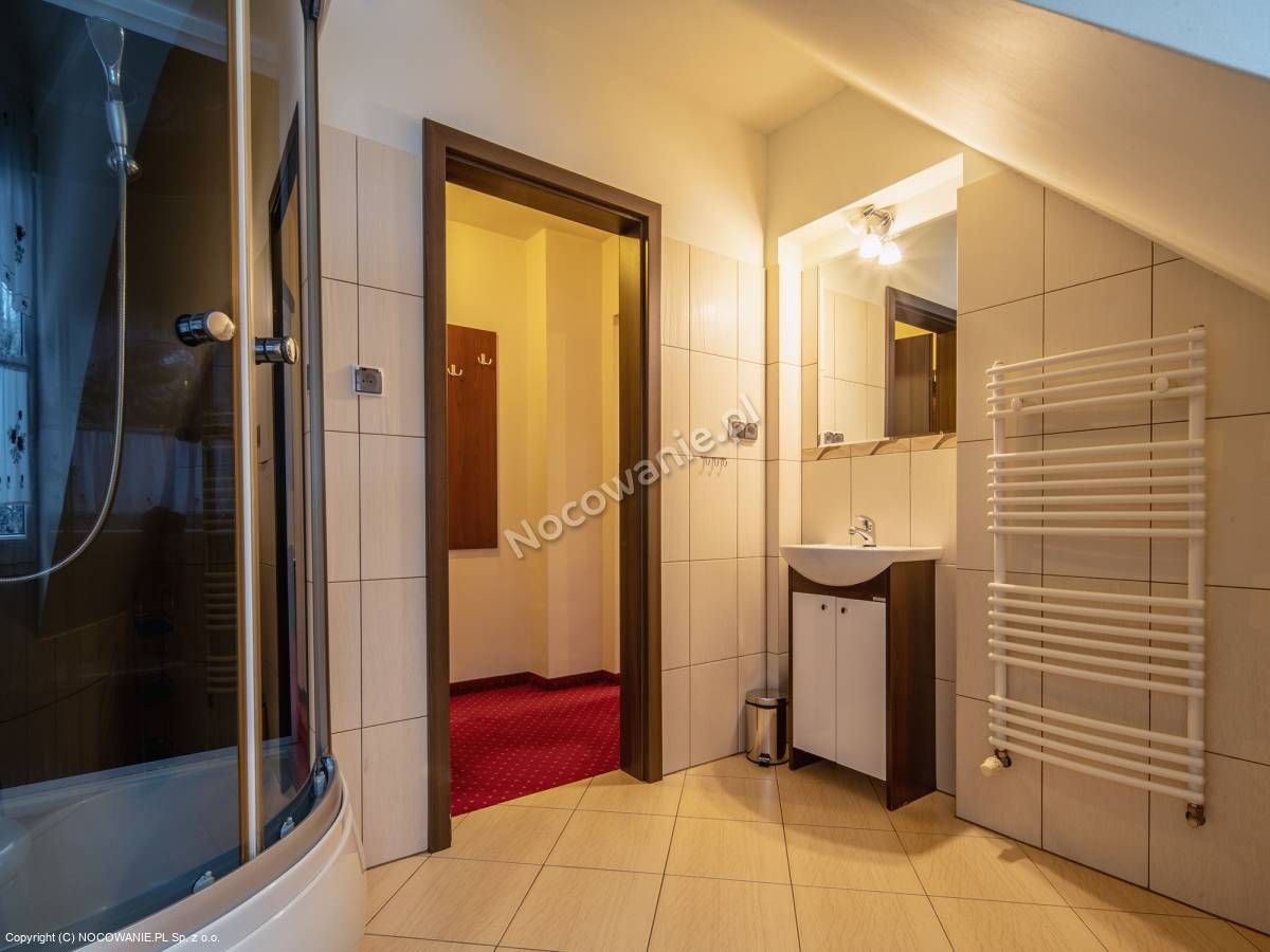 dom wolnostojący, 16 pokoi Karpacz Bierutowice, ul. Podleśna. Zdjęcie 10