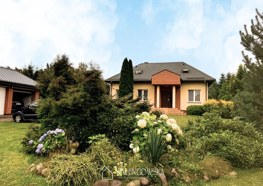 dom wolnostojący, 4 pokoje Wrzeście, ul. Słupska. Zdjęcie 1