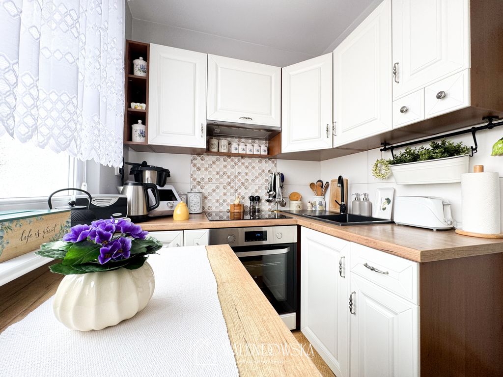 Mieszkanie 3-pokojowe Ustka, ul. Legionów. Zdjęcie 1