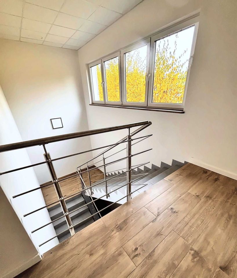 Biuro Warszawa Włochy. Zdjęcie 2