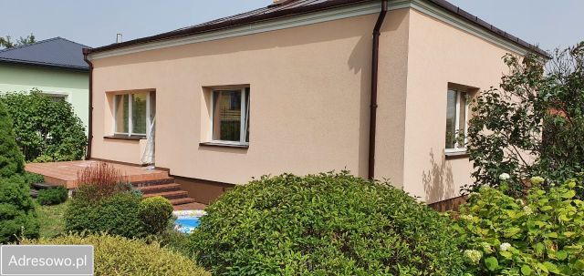dom wolnostojący, 3 pokoje Tomaszów Lubelski, ul. Zenona Jachymka "Wiktora". Zdjęcie 1
