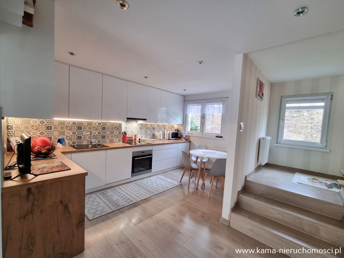 bliźniak, 5 pokoi Kowary. Zdjęcie 4