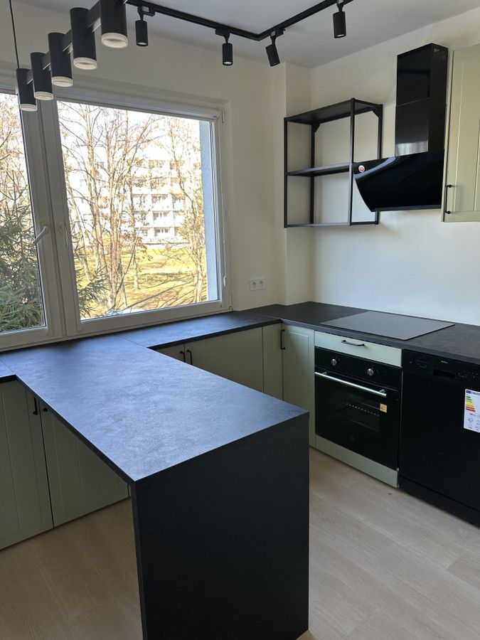 Mieszkanie 3-pokojowe Świdnica, ul. Ludwika Waryńskiego. Zdjęcie 6