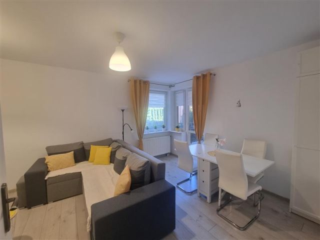 Mieszkanie 3-pokojowe Rumia, ul. Polna. Zdjęcie 1