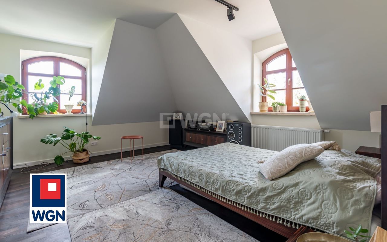 dom wolnostojący, 4 pokoje Piastowo. Zdjęcie 6
