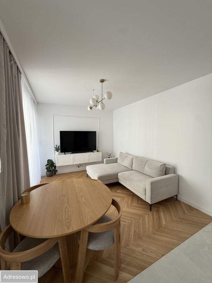 Mieszkanie 3-pokojowe Warszawa Włochy, ul. Równoległa. Zdjęcie 9