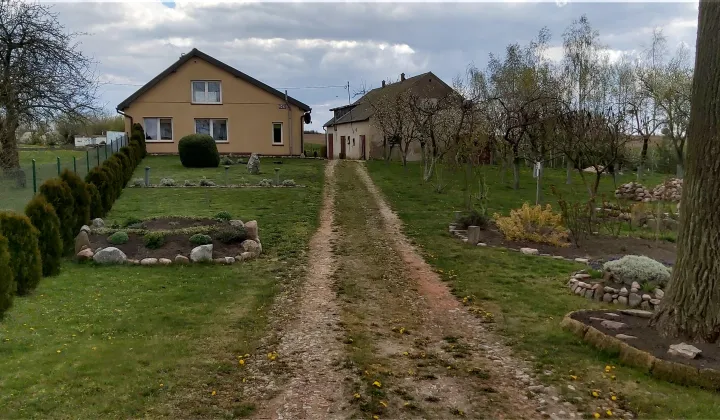 dom wolnostojący, 2 pokoje Goryń