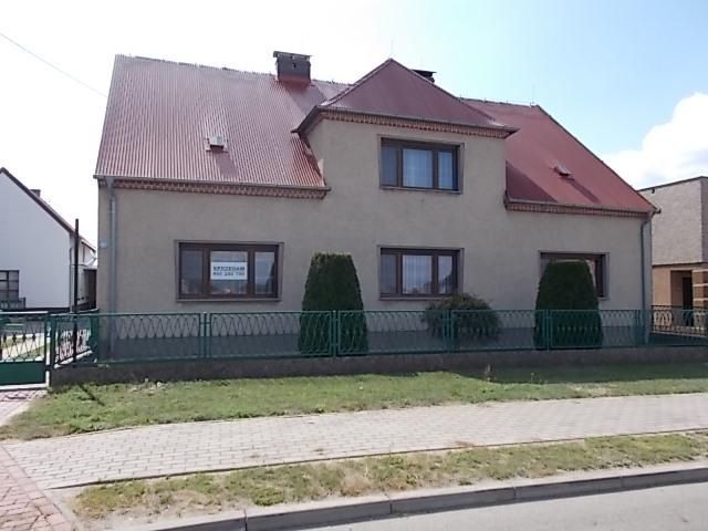 dom wolnostojący, 6 pokoi Dobrodzień, ul. Wojska Polskiego
