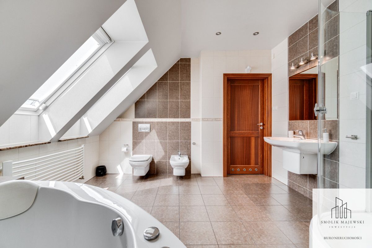 dom wolnostojący, 5 pokoi Kiełczów, ul. Ogrodowa. Zdjęcie 9