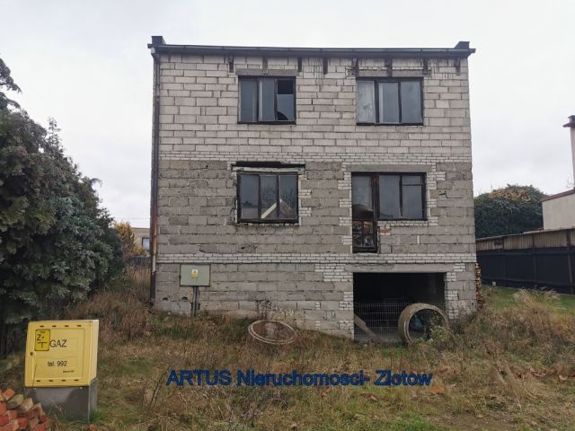 dom wolnostojący, 5 pokoi Krajenka, ul. Witosa. Zdjęcie 1