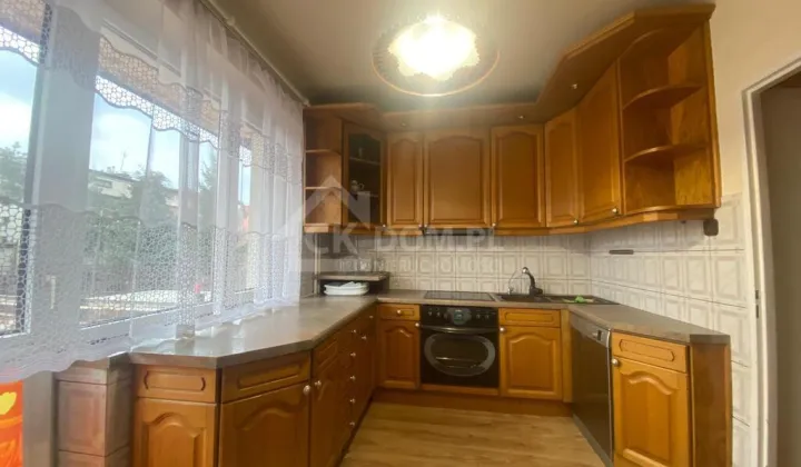 bliźniak, 5 pokoi Radom Idalin