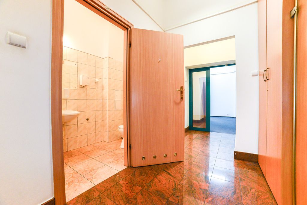 Biuro Warszawa Praga-Południe, ul. Michała Paca. Zdjęcie 10