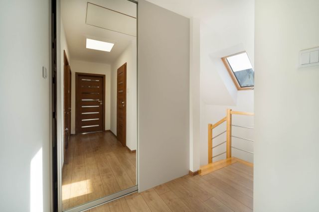 bliźniak, 4 pokoje Nowodworce, ul. Niezapominajki. Zdjęcie 8