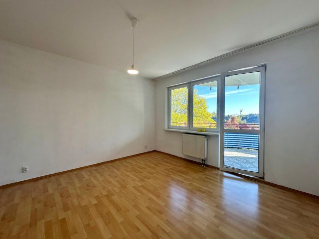 Mieszkanie 3-pokojowe Wrocław Polanowice, ul. Poświęcka. Zdjęcie 1