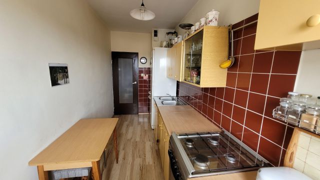 Mieszkanie 3-pokojowe Jelenia Góra Centrum, ul. Konstantego Ildefonsa Gałczyńskiego. Zdjęcie 16