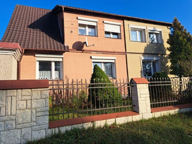 bliźniak Olsztyn Jaroty. Zdjęcie 1