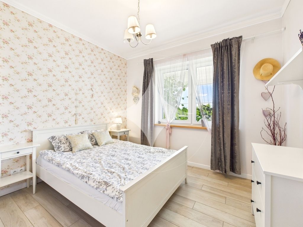 dom wolnostojący, 6 pokoi Ławki. Zdjęcie 6