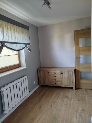 dom wolnostojący, 4 pokoje Sierosławice, ul. Słoneczna. Zdjęcie 19