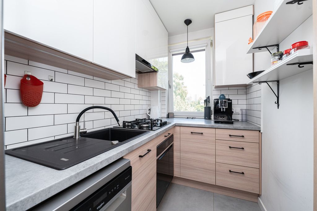 Mieszkanie 3-pokojowe Warszawa Bemowo, ul. Puszczy Solskiej. Zdjęcie 4