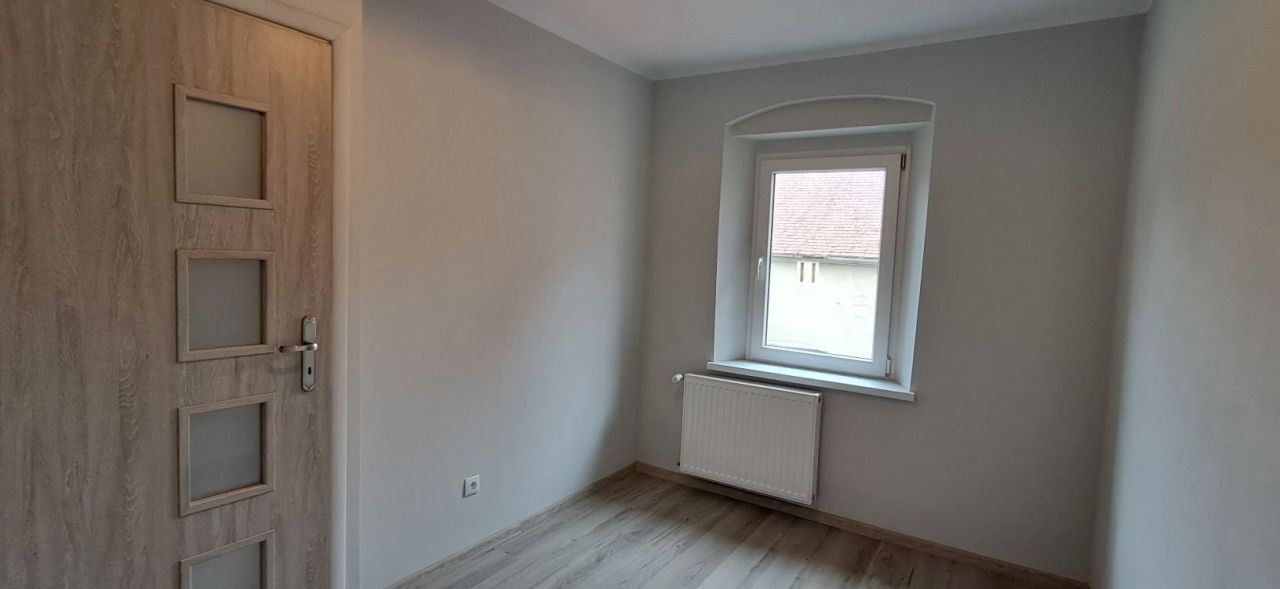 Mieszkanie 3-pokojowe Bierna. Zdjęcie 7