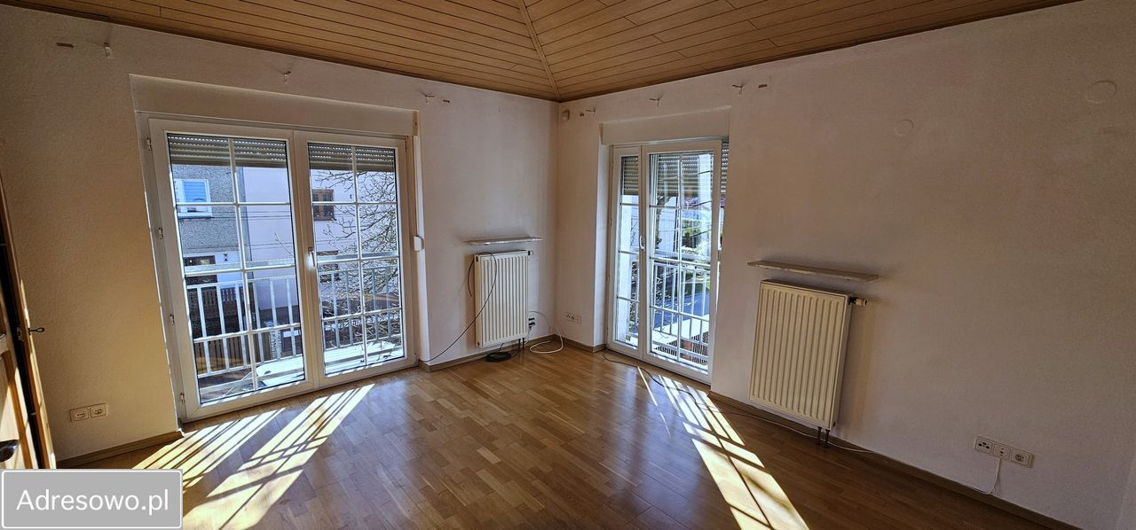 dom wolnostojący, 5 pokoi Mikołów Centrum, ul. Długa. Zdjęcie 9