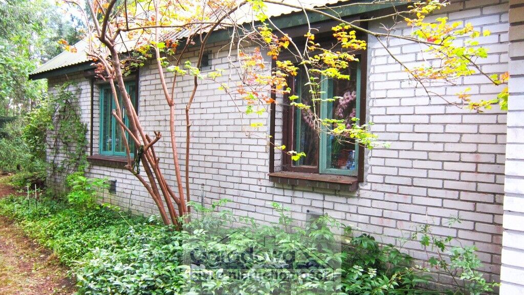 dom wolnostojący, 4 pokoje Urle. Zdjęcie 2