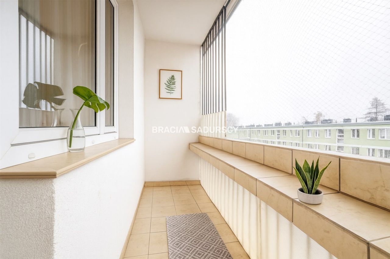 Mieszkanie 3-pokojowe Kraków Bieńczyce, os. Tysiąclecia. Zdjęcie 4