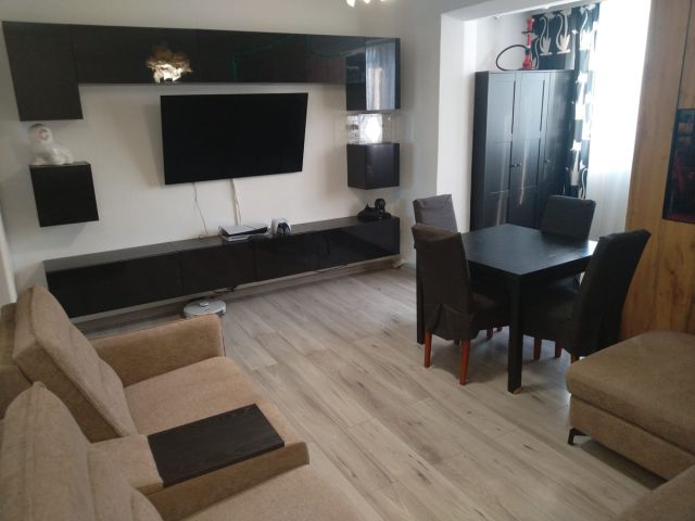 Mieszkanie 3-pokojowe Legionowo Centrum, ul. Husarska. Zdjęcie 1