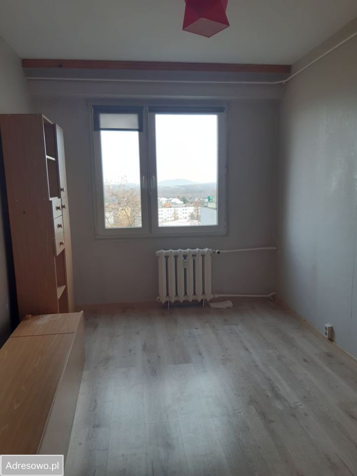 Mieszkanie 3-pokojowe Wadowice, os. Pod Skarpą. Zdjęcie 2