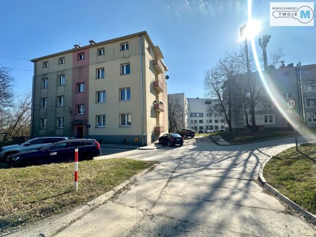 Mieszkanie 3-pokojowe Kielce Centrum, ul. gen. Józefa Bema. Zdjęcie 2