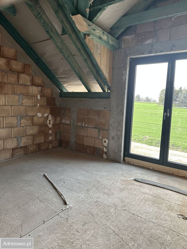 bliźniak, 5 pokoi Trąbki. Zdjęcie 4